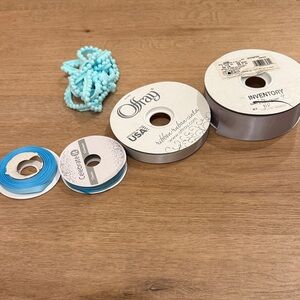 Blue and White Ribbon Set